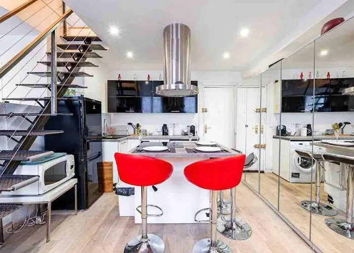 Appartement Duplex 45m2 -zac L'oreal - Palais De Justice Paris Clichy